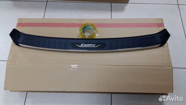 Toyota Camry 55 Накладка на задний бампер Y7DW9