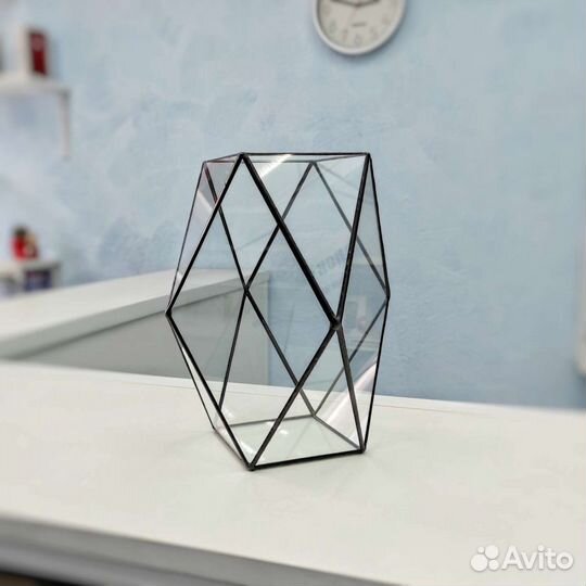 Ваза из стекла. Ваза для сухоцветов