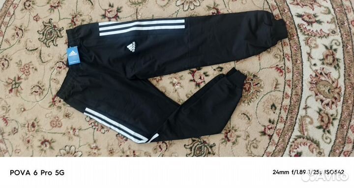 Спортивные штаны adidas