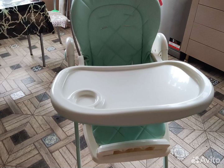 Стульчик для кормления carello