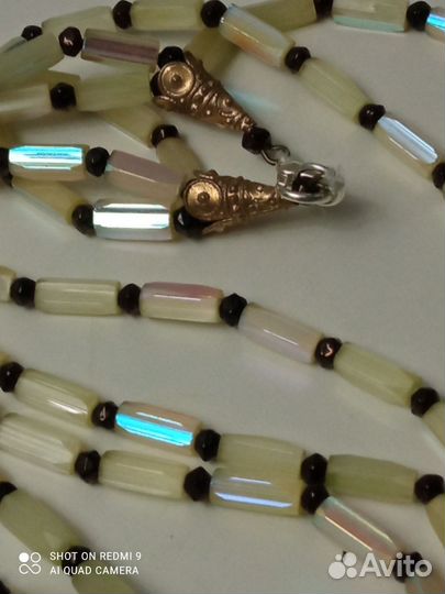 Бусы сатиновое стекло