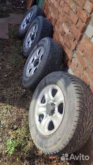 Winter Tact WT 90 225/70 R16