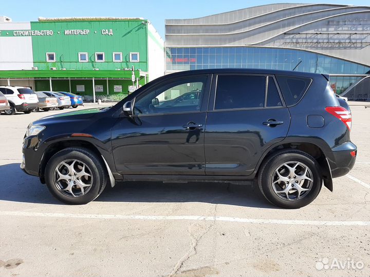 Toyota RAV4 2.0 CVT, 2011, 180 000 км