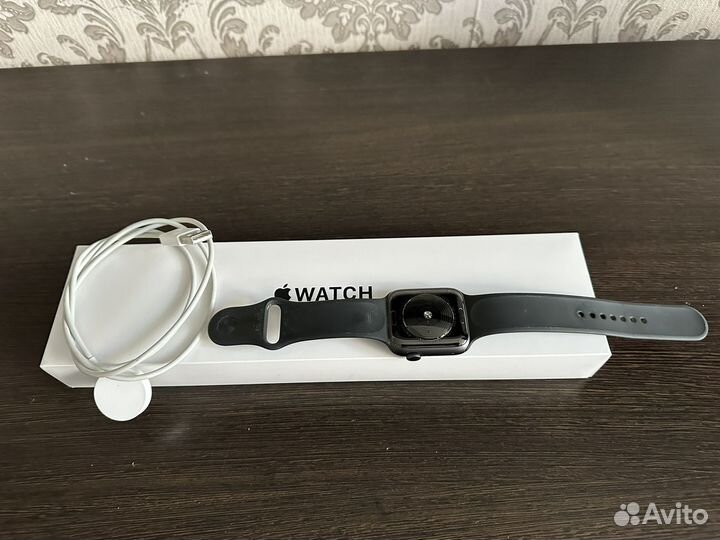 Смарт часы apple watch se 44mm