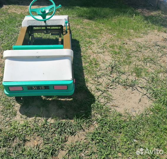 Детский педальный автомобиль СССР