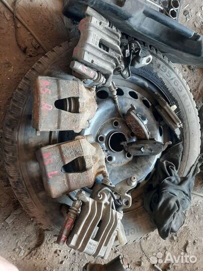 Тормозной супорт поло джета фабия октавия