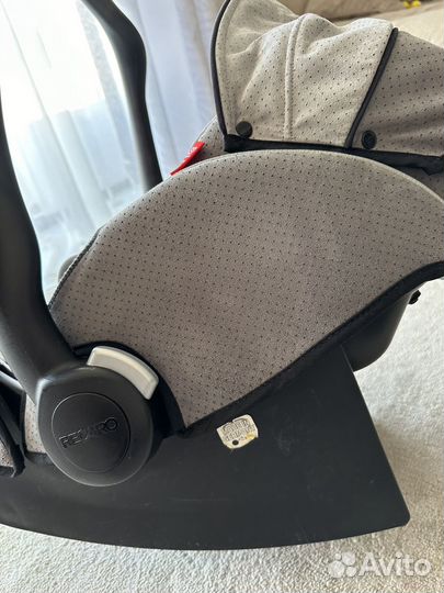 Детская автолюлька от 0 Recaro