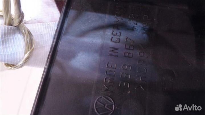 Обшивка багажника правая Volkswagen Passat B5 199