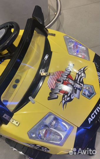 Машинка качалка аркадная