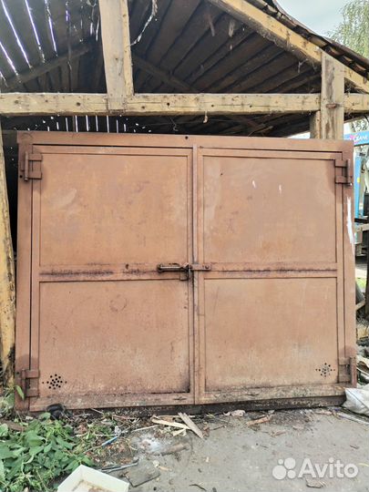 Ворота гаражные металлические бу