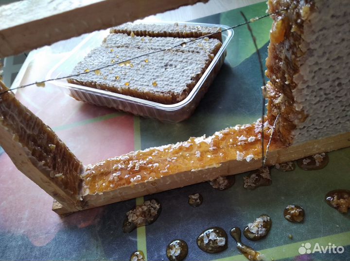 Сотовый мед