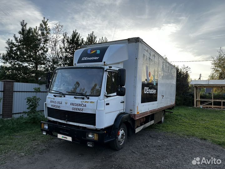 Mercedes-Benz 814, 1993