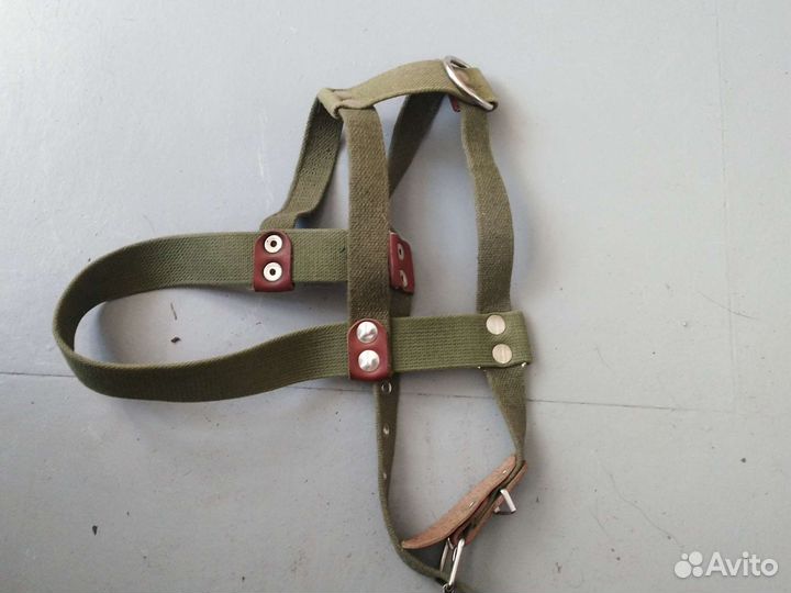 Шлейка для средней собаки