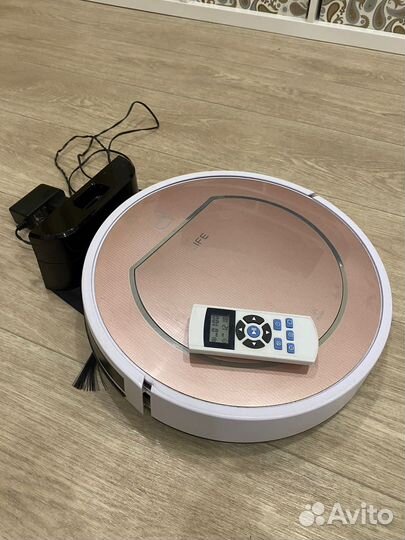 Робот пылесос ilife v7s pro