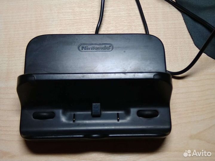 Блок питания или(и) подставка для планшета wii u