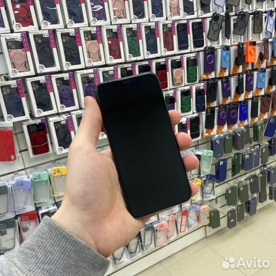 iPhone X, 256 ГБ