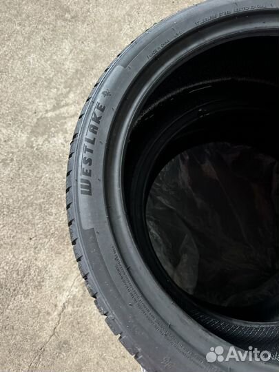 Westlake ZuperSnow Z-507 235/40 R19