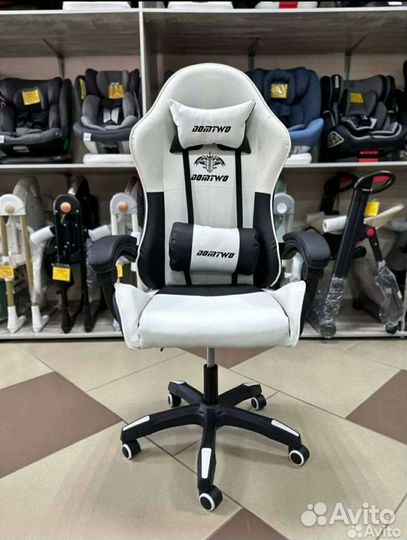 Компьютерное кресло новое