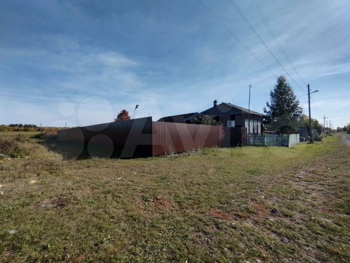 Дом 60,9 м² на участке 19,7 сот.