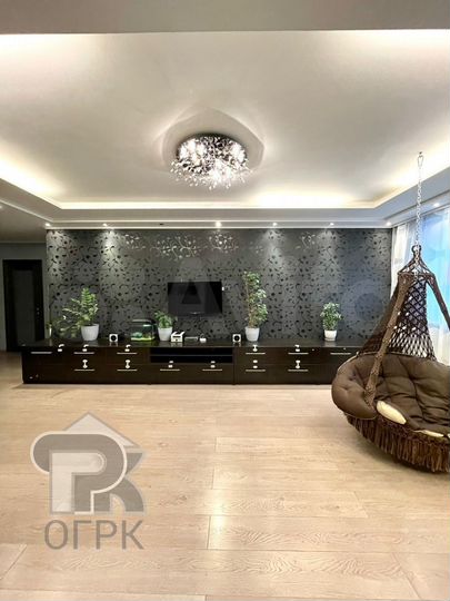 3-к. апартаменты, 90 м², 17/17 эт.