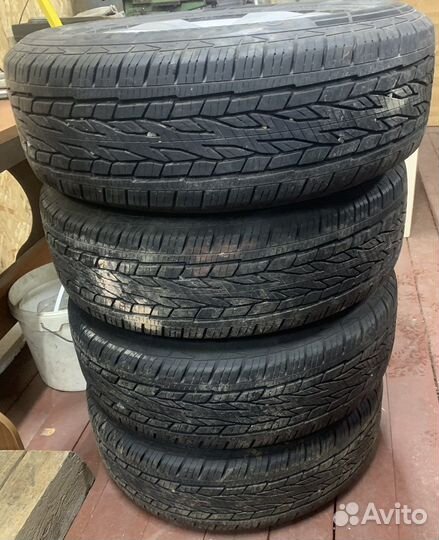 R16 Continental ContiCrossContact LX2 215/65, PCD 5x114.3 DIA 66.1