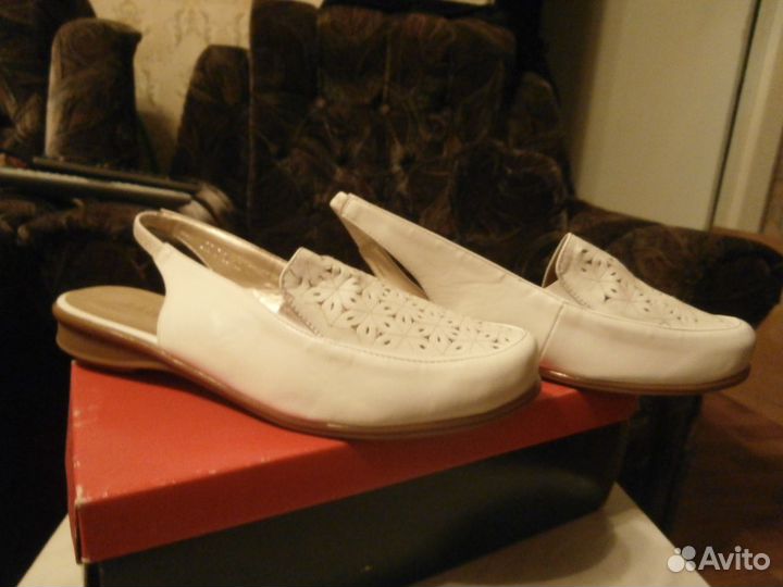Обувь новая