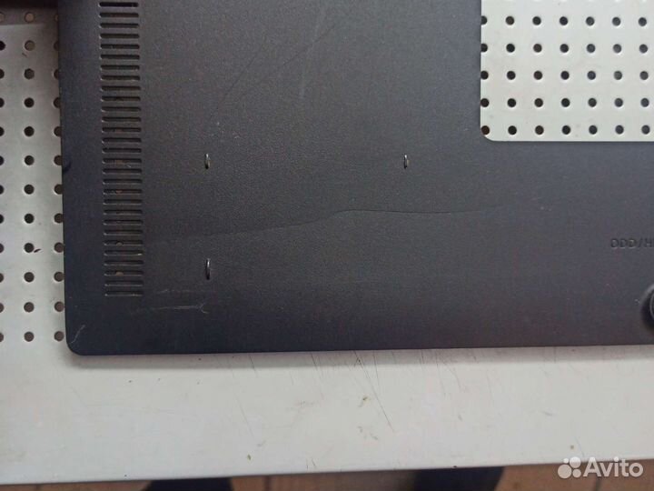 Samsung NP-RV509 поддон