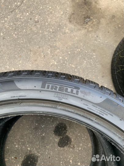 Pirelli Scorpion Winter 305/35 R21 109V