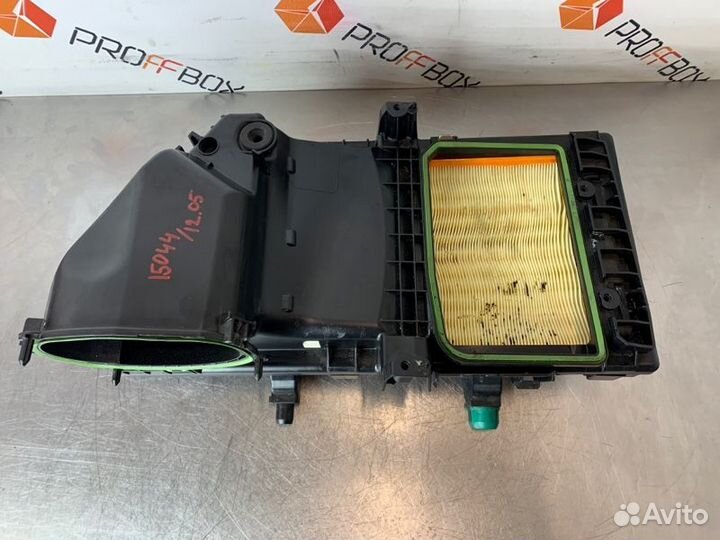 Корпус воздушного фильтра Mercedes E-Class W213