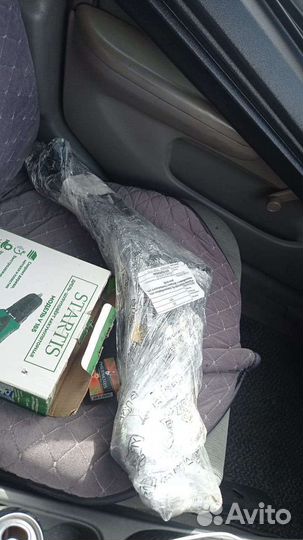 Продам левый передний рычаг на Ниссан Санни fb15