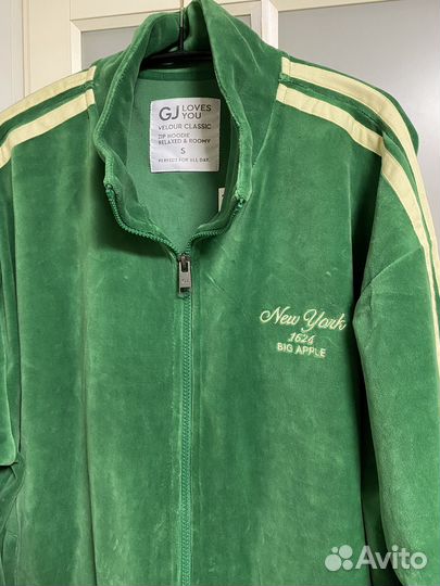 Костюм с лампасами