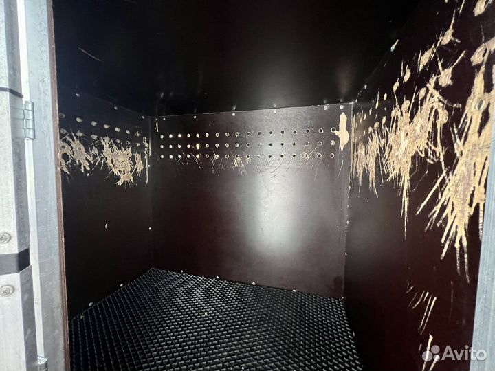 Клетка в машину для собак