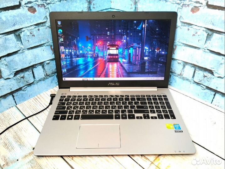 Игровой asus на i3-4010u/ GT 840m/ RAM 12/ SSD 256
