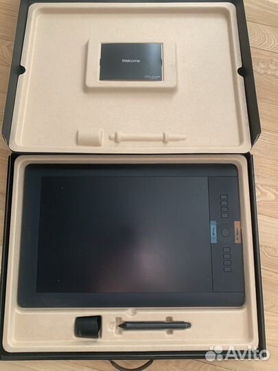 Графический планшет wacom intuos pro L