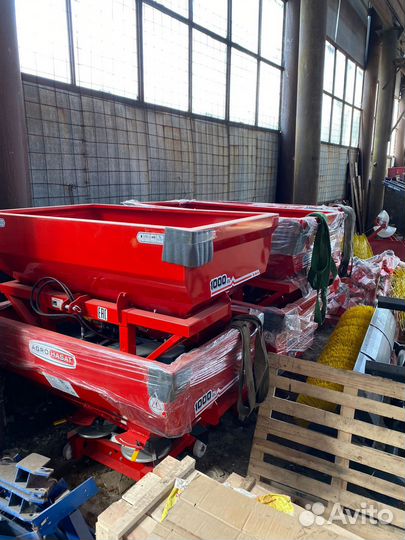 Разбрасыватель удобрений Agrohasat AHTC-1000, 2023