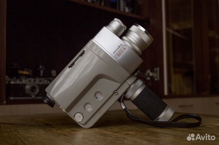 Редкая кинокамера Minolta auto zoom 8