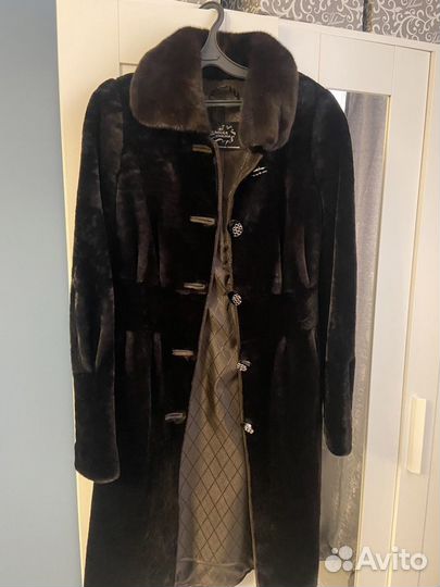 Шуба мутоновая пальто размер 42-44