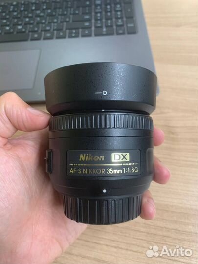 Объектив Nikon DX