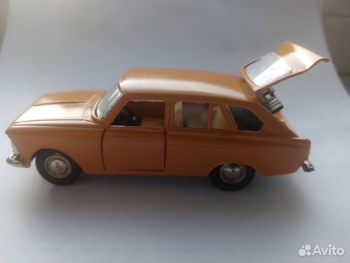 Модель автомобиля СССР Иж комби