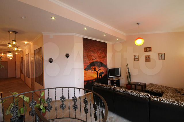 Комната 14 м² в 7-к., 6/6 эт.