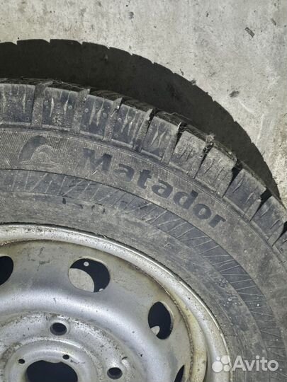 Продам колеса 225/65/R16C