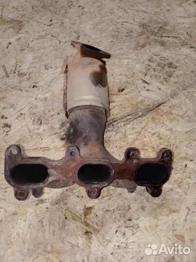 Коллектор выпускной Hyundai Santa Fe classic G6BA