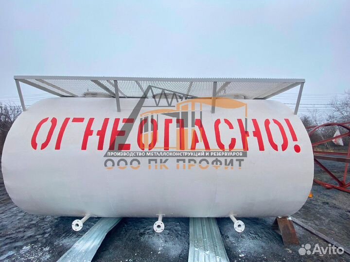 Резервуар вертикальный стальной для нефти