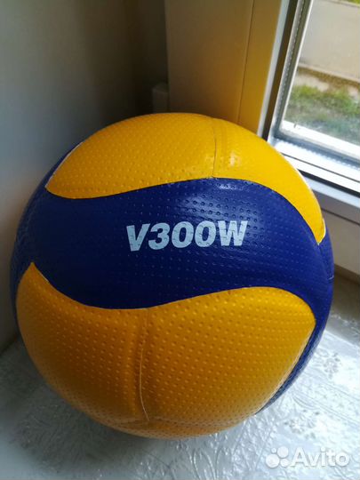 Волейбольные мячи Mikasa