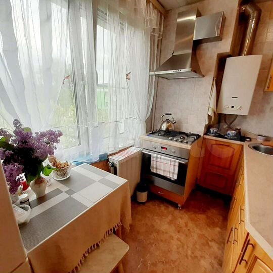 2-к. квартира, 43 м², 5/5 эт.