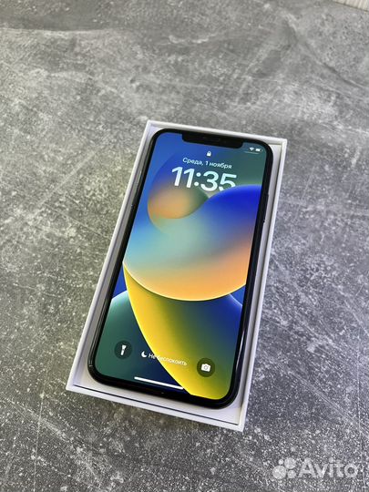 iPhone X, 256 ГБ