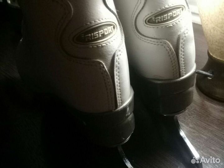 Коньки фигурные