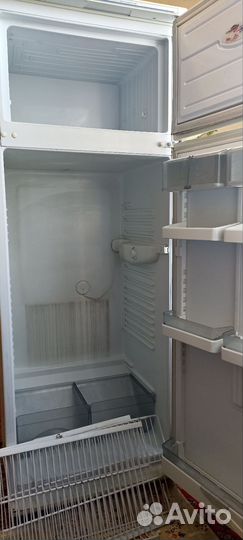 Холодильник Минск. Б/У. В рабочем состоянии
