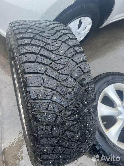 Dunlop GrandTrek Ice 03 255/55 R18