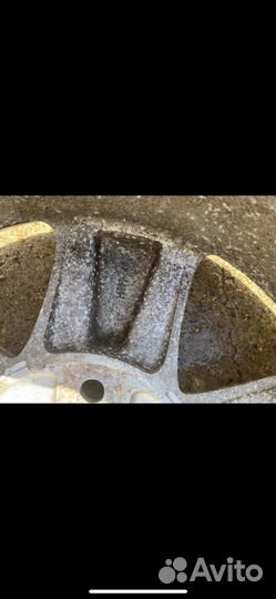 Прдам комплект дисков